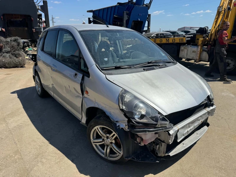Honda Jazz - 200 € / 391.17 лв. - 17412529 1 | Car24.bg Honda Jazz - 200 € / 391.17 лв. - 17412529 1