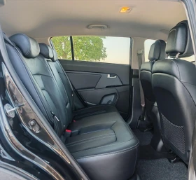 Kia Sportage 1.7 ДИЗЕЛ 116 К.С. FACELIFT! УНИКАЛНО СЪСТОЯНИЕ! | Auto.bg — изображение 12 Kia Sportage 1.7 ДИЗЕЛ 116 К.С. FACELIFT! УНИКАЛНО СЪСТОЯНИЕ! | Auto.bg — изображение 12