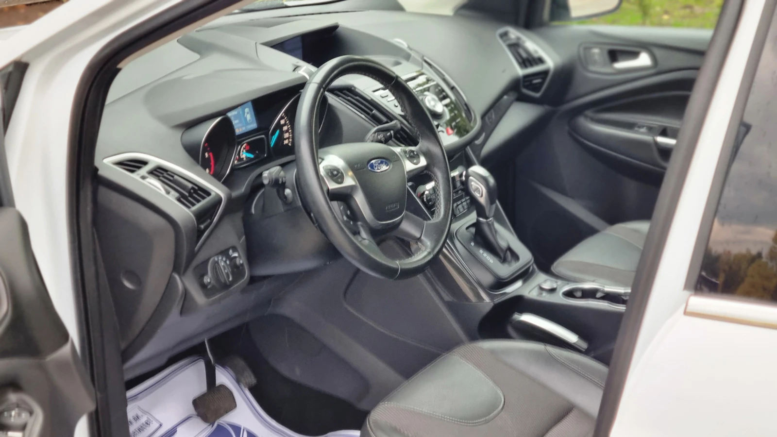 Ford Kuga 2.0 TDCI 4x4 Keyless, Ambient  - изображение 6 | Auto.bg Ford Kuga 2.0 TDCI 4x4 Keyless, Ambient  - изображение 6