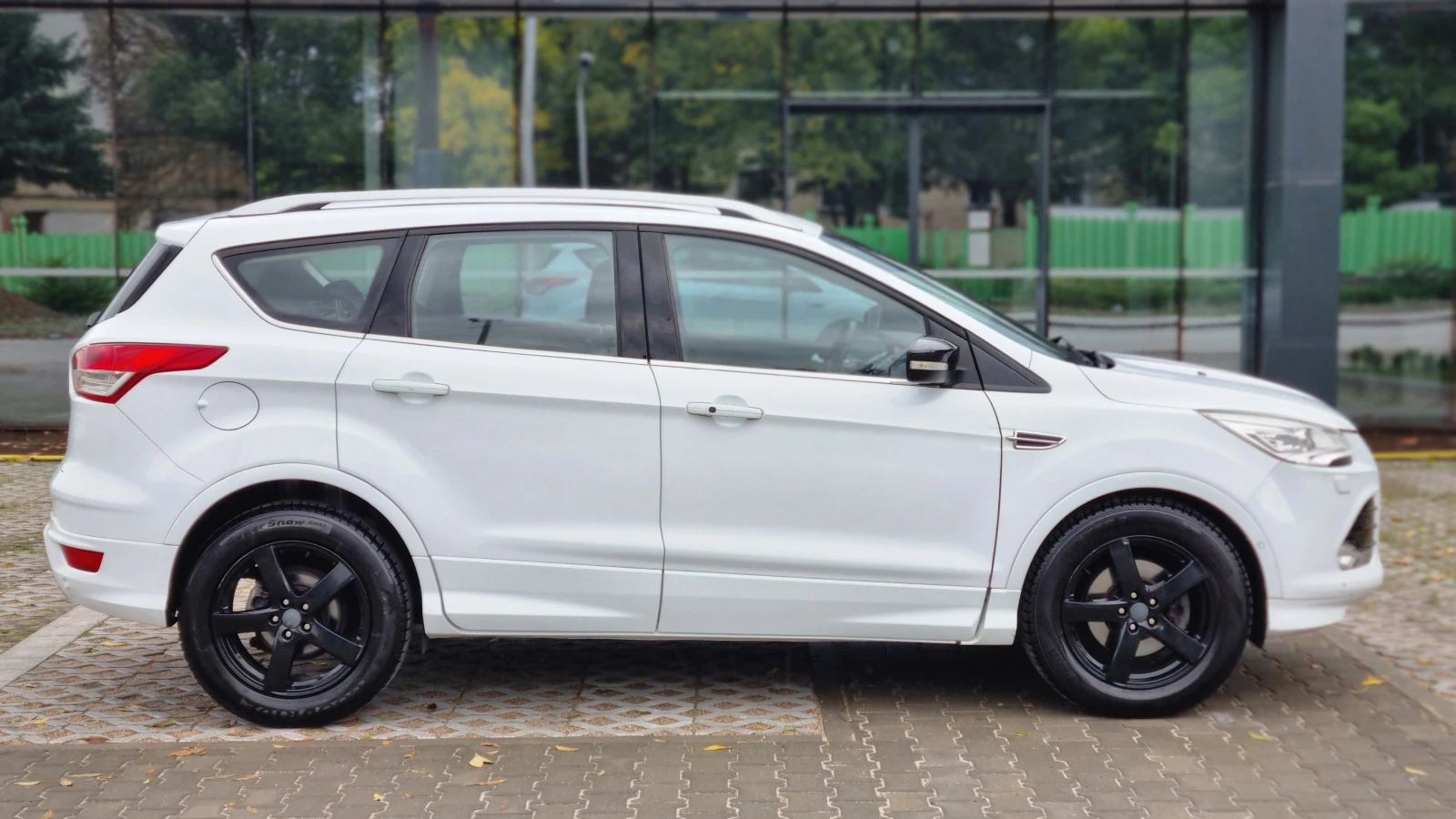 Ford Kuga 2.0 TDCI 4x4 Keyless, Ambient  - изображение 3 | Auto.bg Ford Kuga 2.0 TDCI 4x4 Keyless, Ambient  - изображение 3