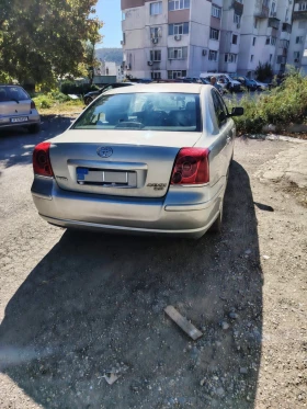 Снимка Toyota Avensis