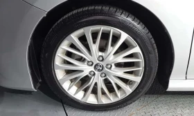 Toyota Camry * 2.5 XLE Hybrid * КОЖА * ШИБИДАХ * 2 КЛЮЧА * | Auto.bg — изображение 5 Toyota Camry * 2.5 XLE Hybrid * КОЖА * ШИБИДАХ * 2 КЛЮЧА * | Auto.bg — изображение 5