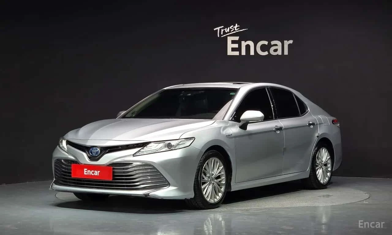 Toyota Camry * 2.5 XLE Hybrid * КОЖА * ШИБИДАХ * 2 КЛЮЧА * | Auto.bg — изображение 1 Toyota Camry * 2.5 XLE Hybrid * КОЖА * ШИБИДАХ * 2 КЛЮЧА * | Auto.bg — изображение 1