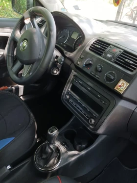 Skoda Fabia 1.2 - 4600 € / 8996.82 лв. - 10489780 4 | Car24.bg Skoda Fabia 1.2 - 4600 € / 8996.82 лв. - 10489780 4