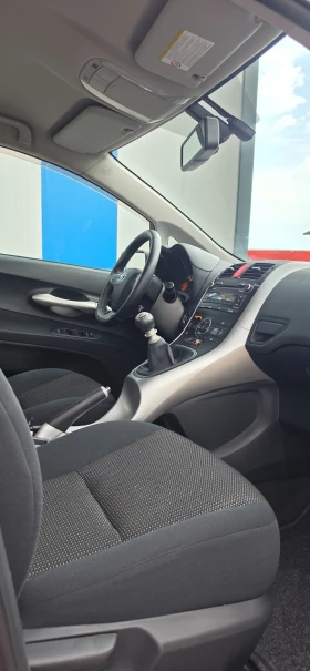 Toyota Auris 1.6 бензин, безключово, камера | Auto.bg — изображение 6 Toyota Auris 1.6 бензин, безключово, камера | Auto.bg — изображение 6