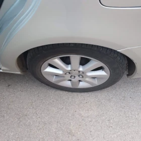 Toyota Avensis - 3500 € - 78806202 6 | Car24.bg Toyota Avensis - 3500 € - 78806202 6