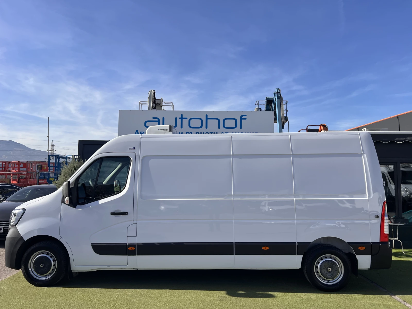 Renault Master Life/L4H2/2.3DCI/136k.c./6MT/N1/ХЛАДИЛЕН 0-8 С - изображение 2 | Auto.bg Renault Master Life/L4H2/2.3DCI/136k.c./6MT/N1/ХЛАДИЛЕН 0-8 С - изображение 2