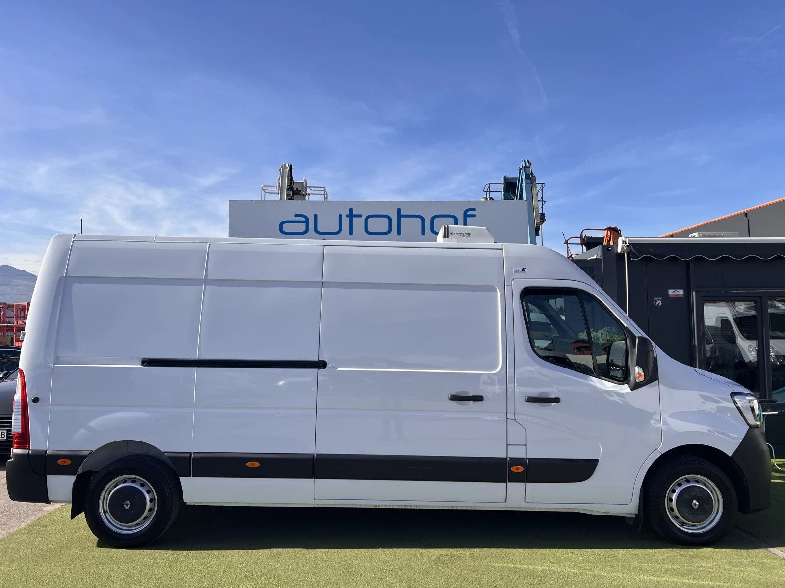 Renault Master Life/L4H2/2.3DCI/136k.c./6MT/N1/ХЛАДИЛЕН 0-8 С - изображение 5 | Auto.bg Renault Master Life/L4H2/2.3DCI/136k.c./6MT/N1/ХЛАДИЛЕН 0-8 С - изображение 5