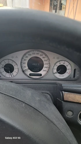 Mercedes-Benz E 280 - 2000 € / 3911.66 лв. - 30822352 12 | Car24.bg Mercedes-Benz E 280 - 2000 € / 3911.66 лв. - 30822352 12