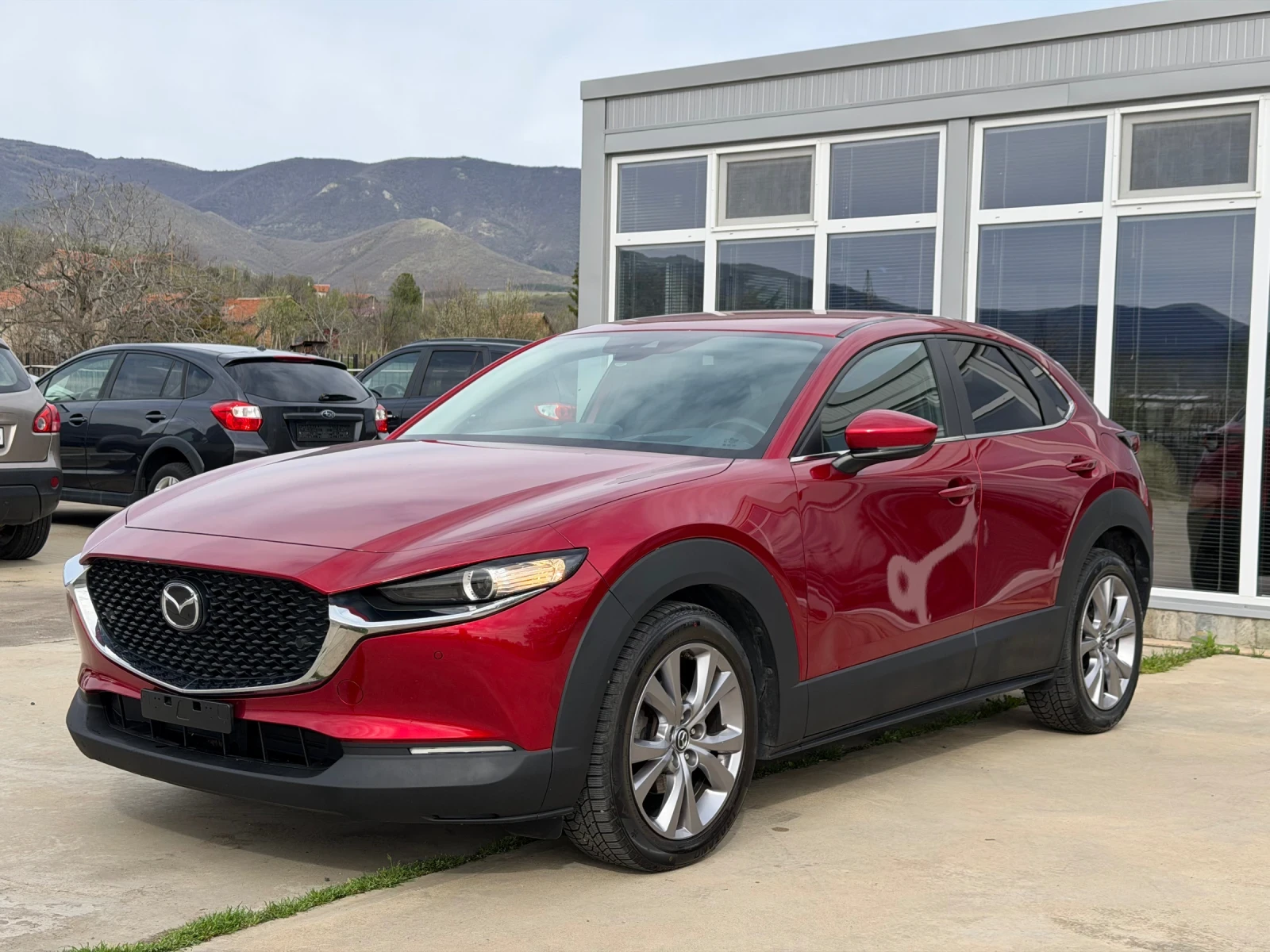 Mazda CX-30 * DISTRONIC* HED-UP* KEYLESS* LED* | Auto.bg — изображение 1 Mazda CX-30 * DISTRONIC* HED-UP* KEYLESS* LED* | Auto.bg — изображение 1