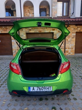 Mazda 2 1.4 - 2650 € - 10957877 8 | Car24.bg Mazda 2 1.4 - 2650 € - 10957877 8