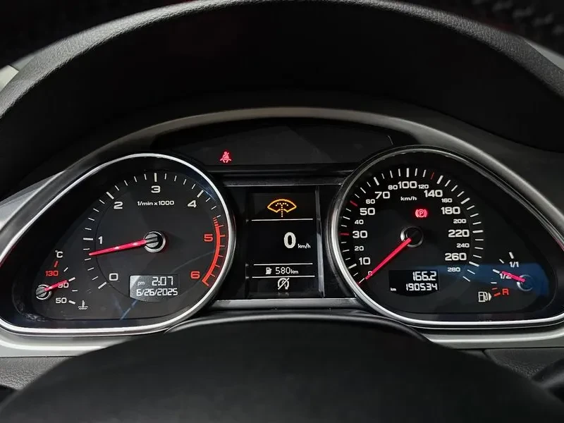 Audi Q7 3.0 TDI Quattro - изображение 8 | Auto.bg Audi Q7 3.0 TDI Quattro - изображение 8