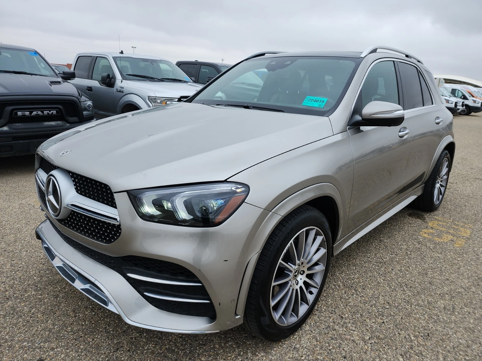 Mercedes-Benz GLE 350 * CARFAX * АВТО КРЕДИТ * | Auto.bg — изображение 1 Mercedes-Benz GLE 350 * CARFAX * АВТО КРЕДИТ * | Auto.bg — изображение 1