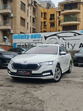 Skoda Octavia ДИСТРОНИК, АМБИЕНТ, ПАМЕТ, ПОДГРЕВ, КАМЕРА, ФУЛ! - Car24.bg Skoda Octavia ДИСТРОНИК, АМБИЕНТ, ПАМЕТ, ПОДГРЕВ, КАМЕРА, ФУЛ!