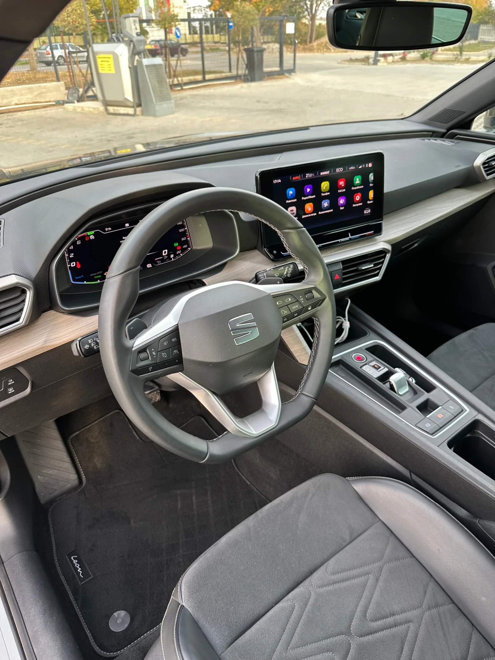 Seat Leon Plug in Hybrid Xcellence FULL - изображение 5 | Auto.bg Seat Leon Plug in Hybrid Xcellence FULL - изображение 5