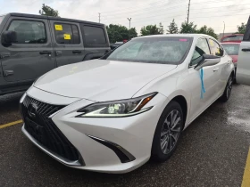 Lexus ES 300 HYBRID * * CARFAX * * АВТО КРЕДИТ * *