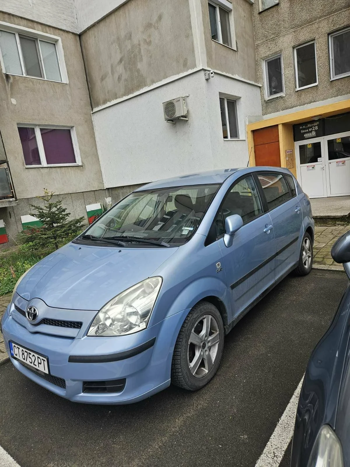 Toyota Corolla verso D4d | Auto.bg — изображение 1 Toyota Corolla verso D4d | Auto.bg — изображение 1