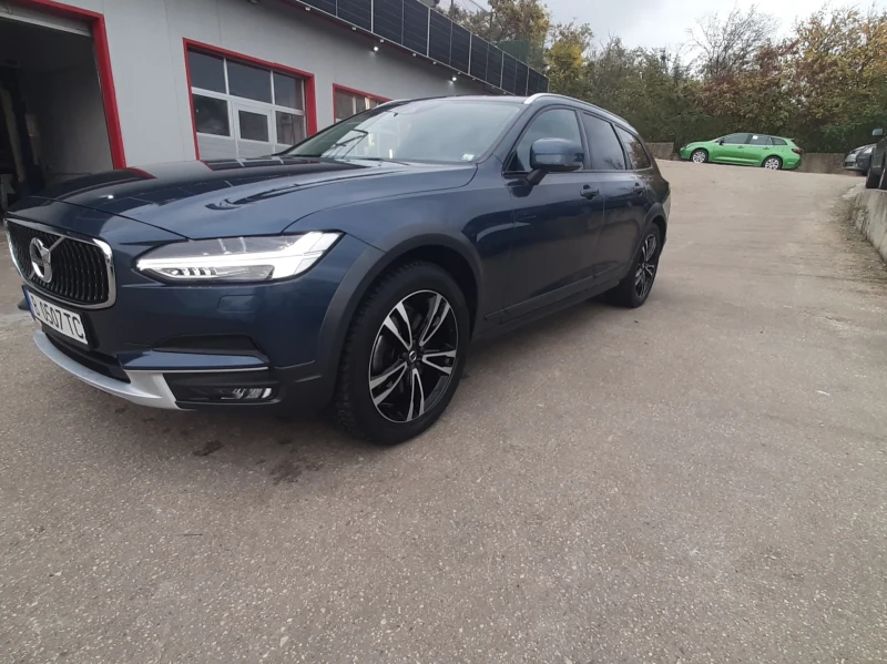 Volvo V90 Cross Country D5 AUTOMATIC - 19850 € - 40996094 1 | Car24.bg Volvo V90 Cross Country D5 AUTOMATIC - 19850 € - 40996094 1