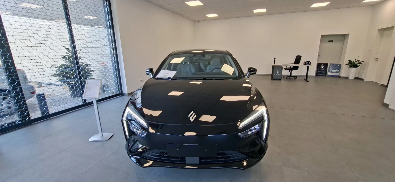 Jmev Eveasy С ваучер за 10000 безплатни километра | Auto.bg — изображение 1 Jmev Eveasy С ваучер за 10000 безплатни километра | Auto.bg — изображение 1