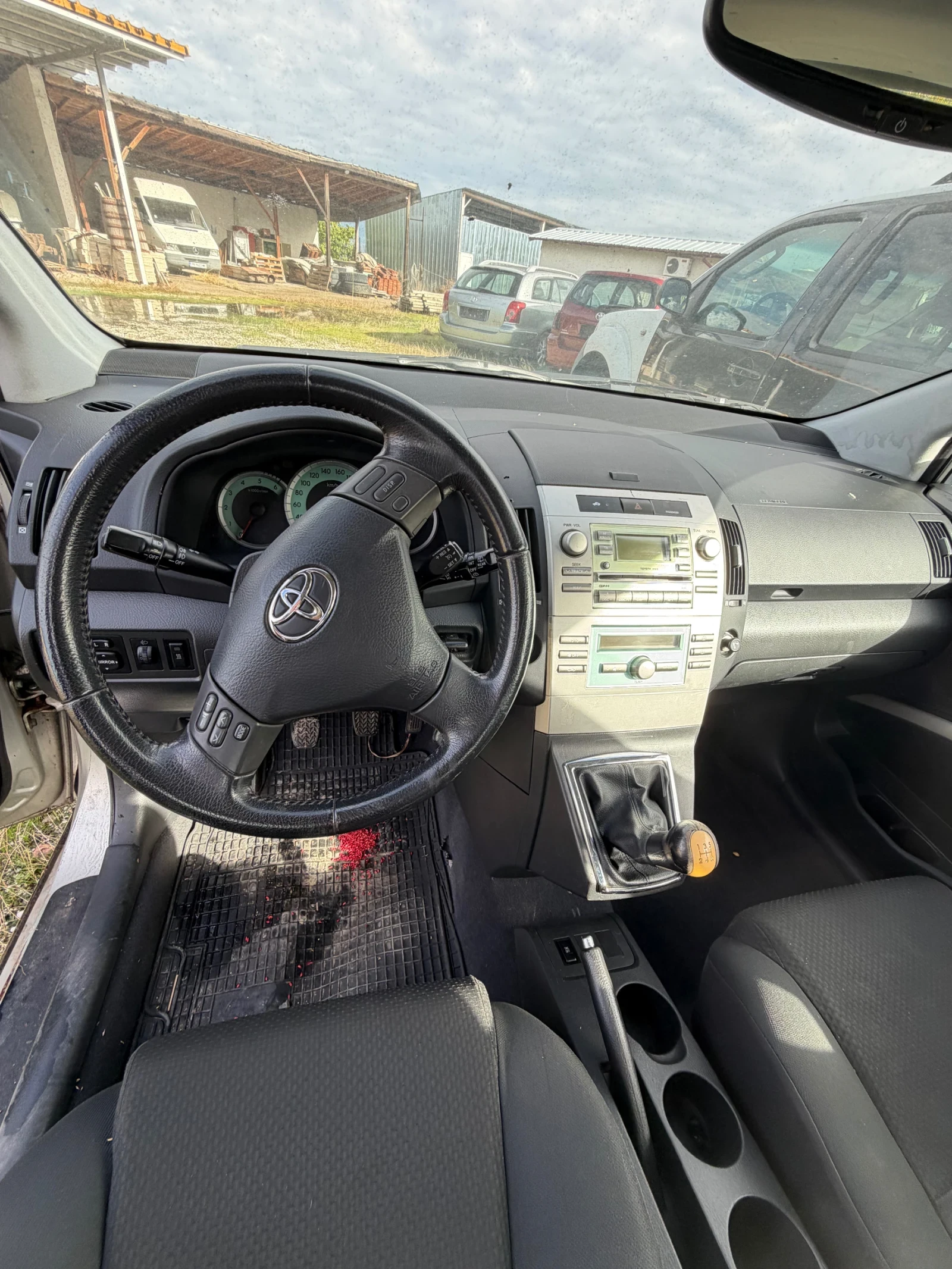 Toyota Corolla verso  - изображение 2 | Auto.bg Toyota Corolla verso  - изображение 2