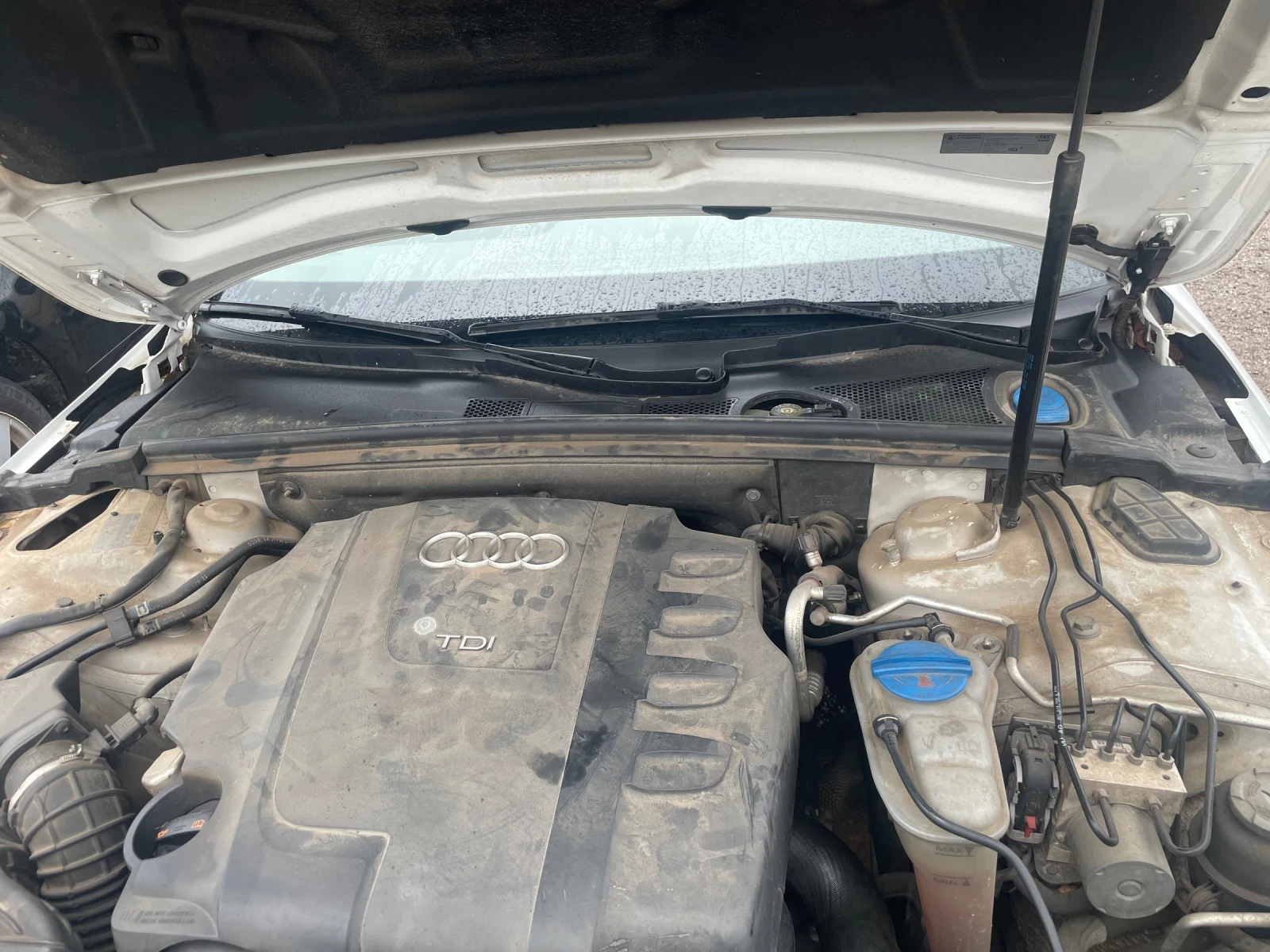 Audi A4 2.0TDI Avtomat CAG - изображение 4 | Auto.bg Audi A4 2.0TDI Avtomat CAG - изображение 4
