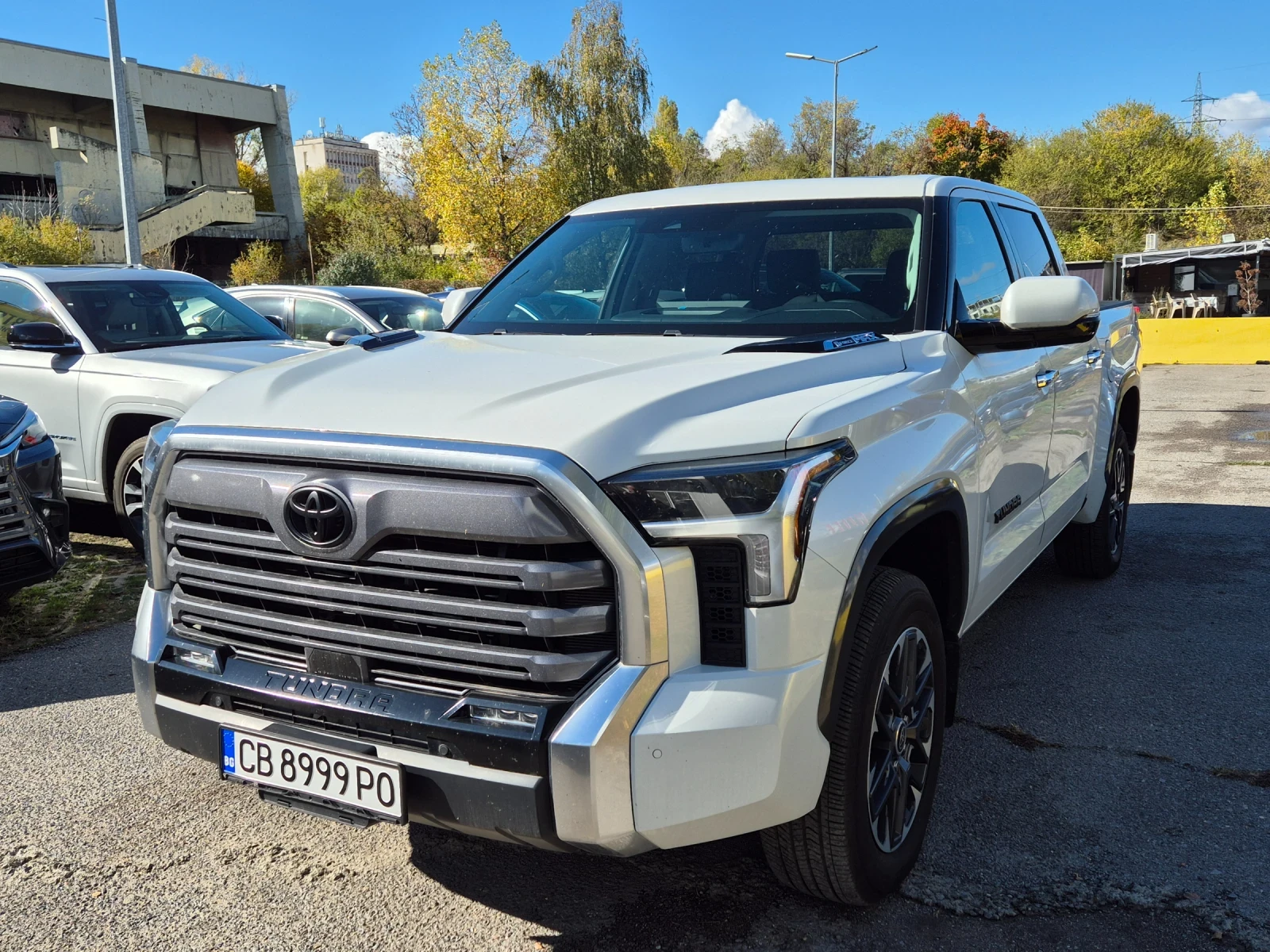 Toyota Tundra LIMITED PANORAMA  - изображение 3 | Auto.bg Toyota Tundra LIMITED PANORAMA  - изображение 3