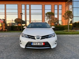 Снимка Toyota Auris