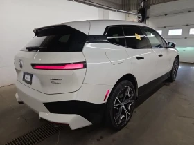 BMW iX Xdrive50* M-pack* 360* Sky Lounge* H&K* Обух* * | Auto.bg — изображение 4 BMW iX Xdrive50* M-pack* 360* Sky Lounge* H&K* Обух* * | Auto.bg — изображение 4