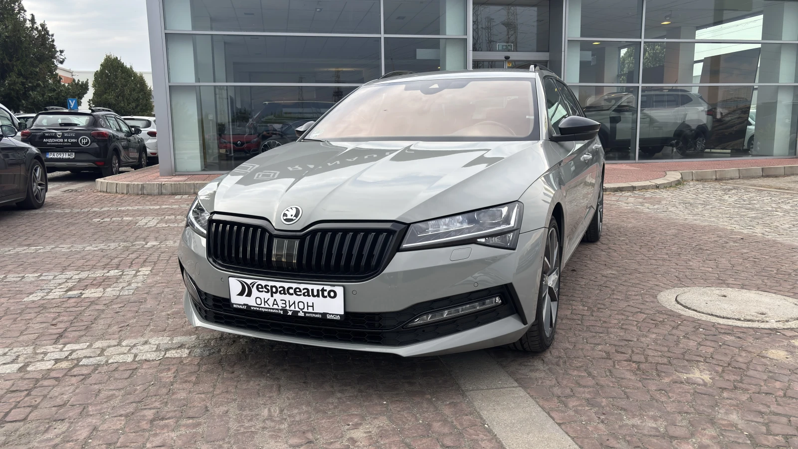 Skoda Superb 2000куб. / 200 к.с. 4x4 | Auto.bg — изображение 1 Skoda Superb 2000куб. / 200 к.с. 4x4 | Auto.bg — изображение 1