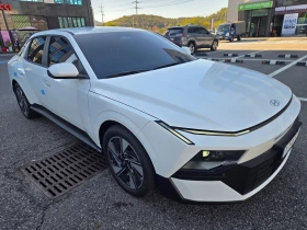 Hyundai Elantra INSPIRATION * ЧИСТО НОВ* KРАЙНА ЦЕНА | Auto.bg — изображение 2 Hyundai Elantra INSPIRATION * ЧИСТО НОВ* KРАЙНА ЦЕНА | Auto.bg — изображение 2