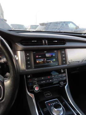 Jaguar Xf 3.0 SUPERCHARGED 4X4 | Auto.bg — изображение 11 Jaguar Xf 3.0 SUPERCHARGED 4X4 | Auto.bg — изображение 11