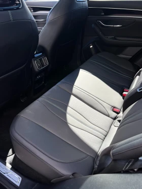 BYD Seal U DM-i 1.5 PHEV Design AWD | Auto.bg — изображение 12 BYD Seal U DM-i 1.5 PHEV Design AWD | Auto.bg — изображение 12