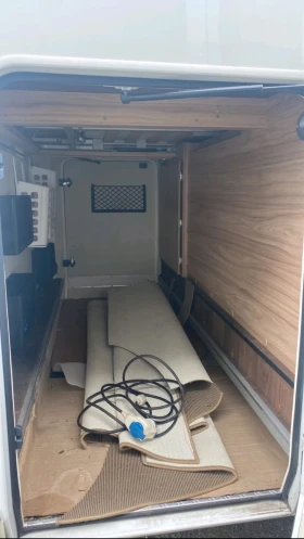 Кемпер HYMER / ERIBA 698 | Auto.bg — изображение 13 Кемпер HYMER / ERIBA 698 | Auto.bg — изображение 13