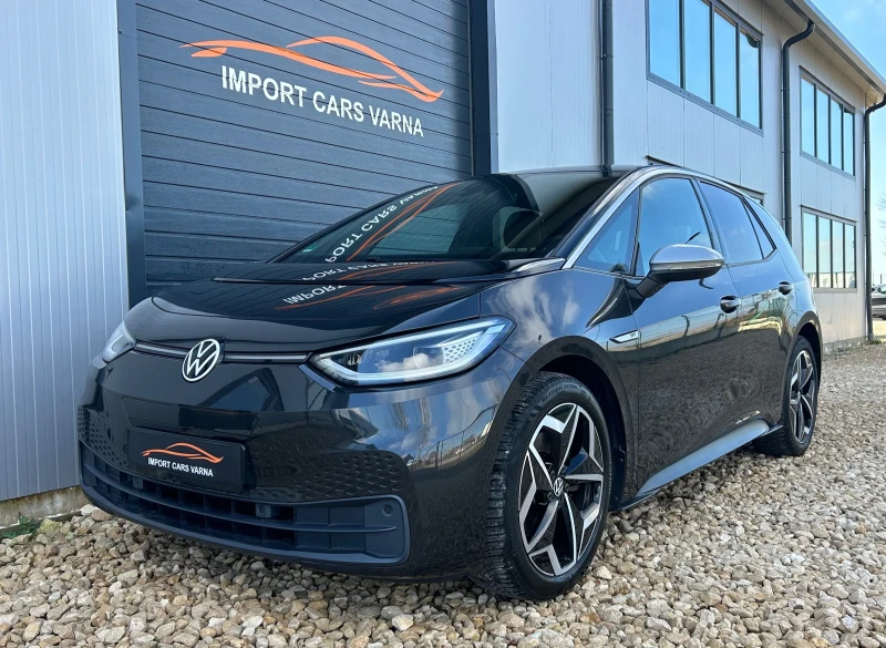 VW ID.3 First Plus 58 kWh 2020 - 30900 лв. / 15798.92 € - 54174165 1 | Car24.bg VW ID.3 First Plus 58 kWh 2020 - 30900 лв. / 15798.92 € - 54174165 1
