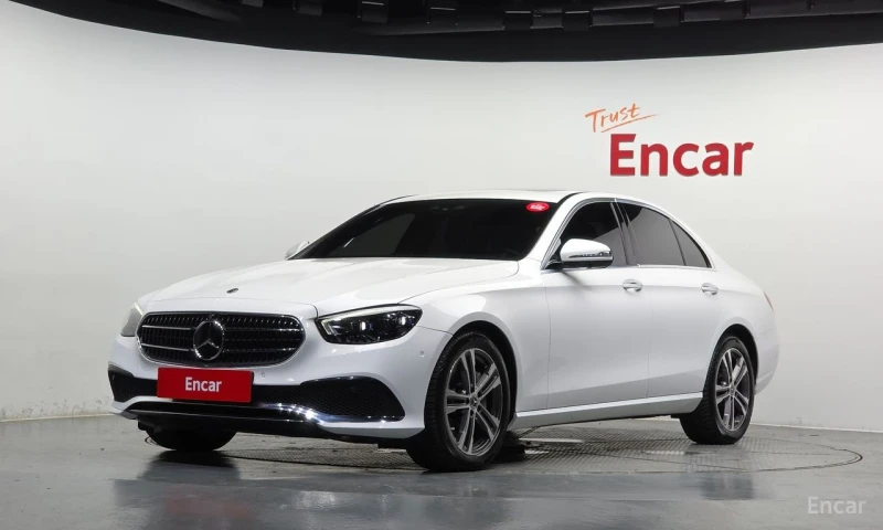 Mercedes-Benz E 300 4MATIC* BURMESTER* ОБДУХВАНЕ* ДИСТРОНИК* ХЕДЪП* 36 - 25400 € - 54735141 1 | Car24.bg Mercedes-Benz E 300 4MATIC* BURMESTER* ОБДУХВАНЕ* ДИСТРОНИК* ХЕДЪП* 36 - 25400 € - 54735141 1