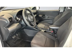 Toyota Yaris Месечна вноска от 200 | Auto.bg — изображение 12 Toyota Yaris Месечна вноска от 200 | Auto.bg — изображение 12