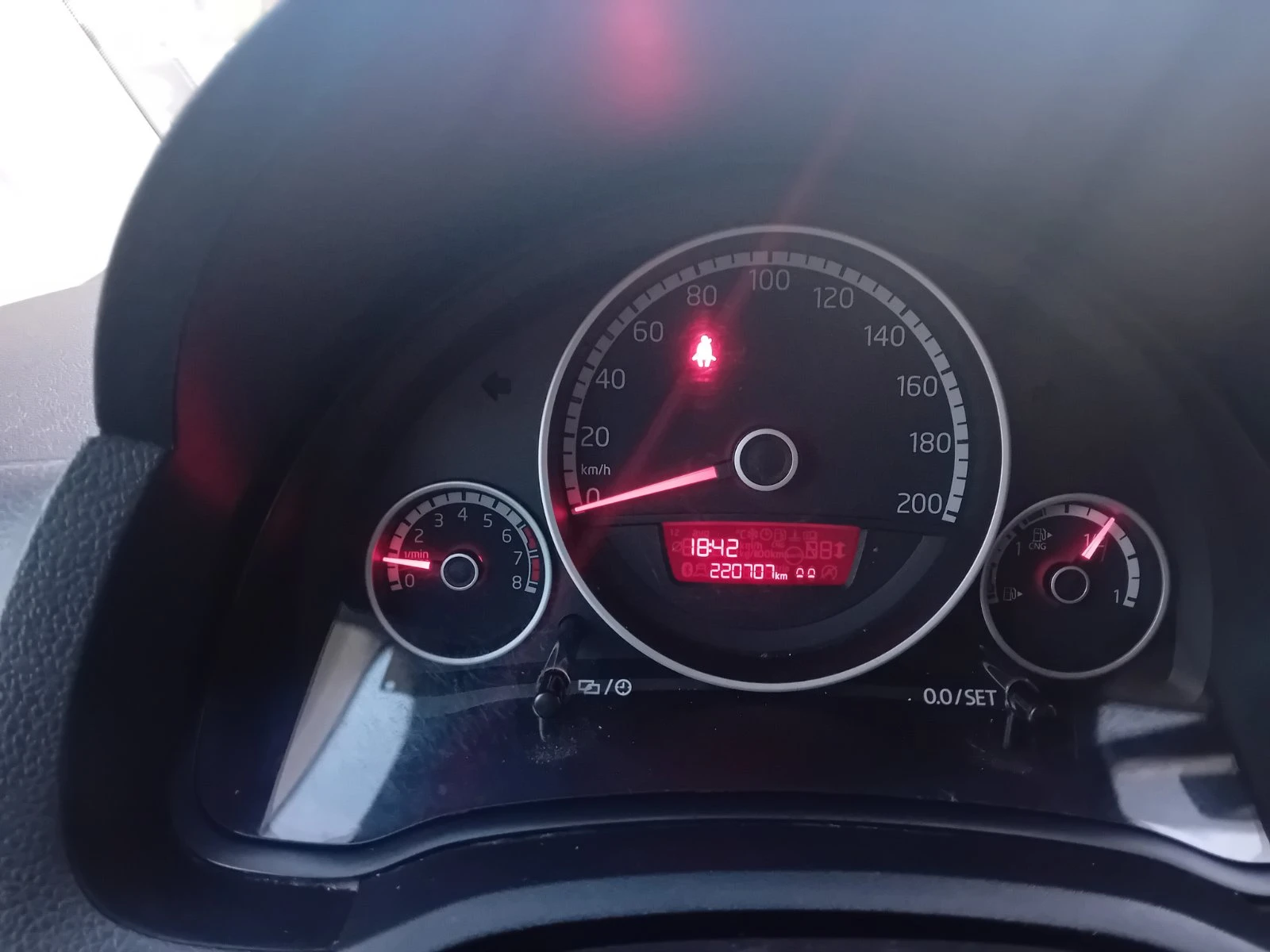 VW Up бензин /природен газ - изображение 7 | Auto.bg VW Up бензин /природен газ - изображение 7