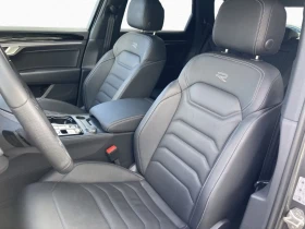VW Touareg 3.0 TDI 4MOTION R-LINE PANORAMA CAMERA IQ.DRIVE | Auto.bg — изображение 10 VW Touareg 3.0 TDI 4MOTION R-LINE PANORAMA CAMERA IQ.DRIVE | Auto.bg — изображение 10