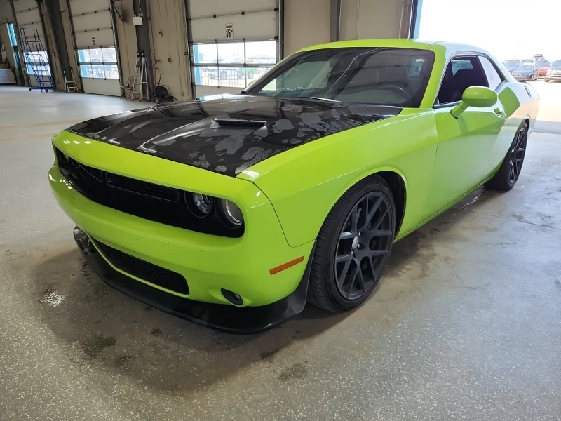 Dodge Challenger 6.4L 8cyl Rear Wheel Drive - 26879 € / 52570.75 лв. - 70243644 1 | Car24.bg Dodge Challenger 6.4L 8cyl Rear Wheel Drive - 26879 € / 52570.75 лв. - 70243644 1