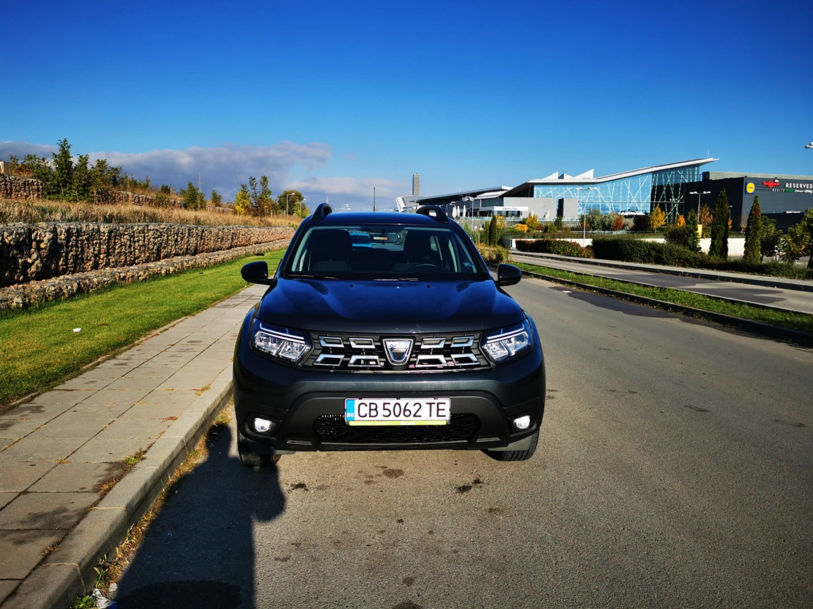 Dacia Duster 1999лв за получаване, 1.3TСe Comfort автоматик - изображение 2 | Auto.bg Dacia Duster 1999лв за получаване, 1.3TСe Comfort автоматик - изображение 2