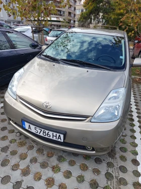 Снимка Toyota Prius