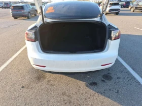 Tesla Model 3 undefined | Auto.bg — изображение 14 Tesla Model 3 undefined | Auto.bg — изображение 14
