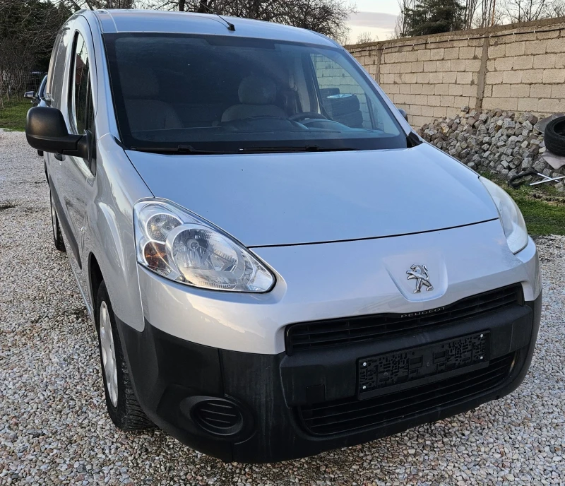 Peugeot Partner 1.6 E-HDI - 6300 € / 12321.73 лв. - 67396743 1 | Car24.bg Peugeot Partner 1.6 E-HDI - 6300 € / 12321.73 лв. - 67396743 1