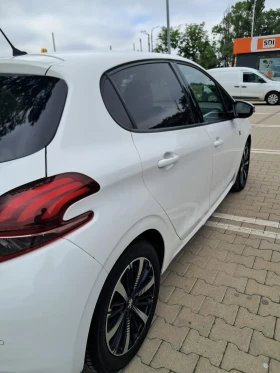 Peugeot 208 1.2 Tech edition | Auto.bg — изображение 6 Peugeot 208 1.2 Tech edition | Auto.bg — изображение 6