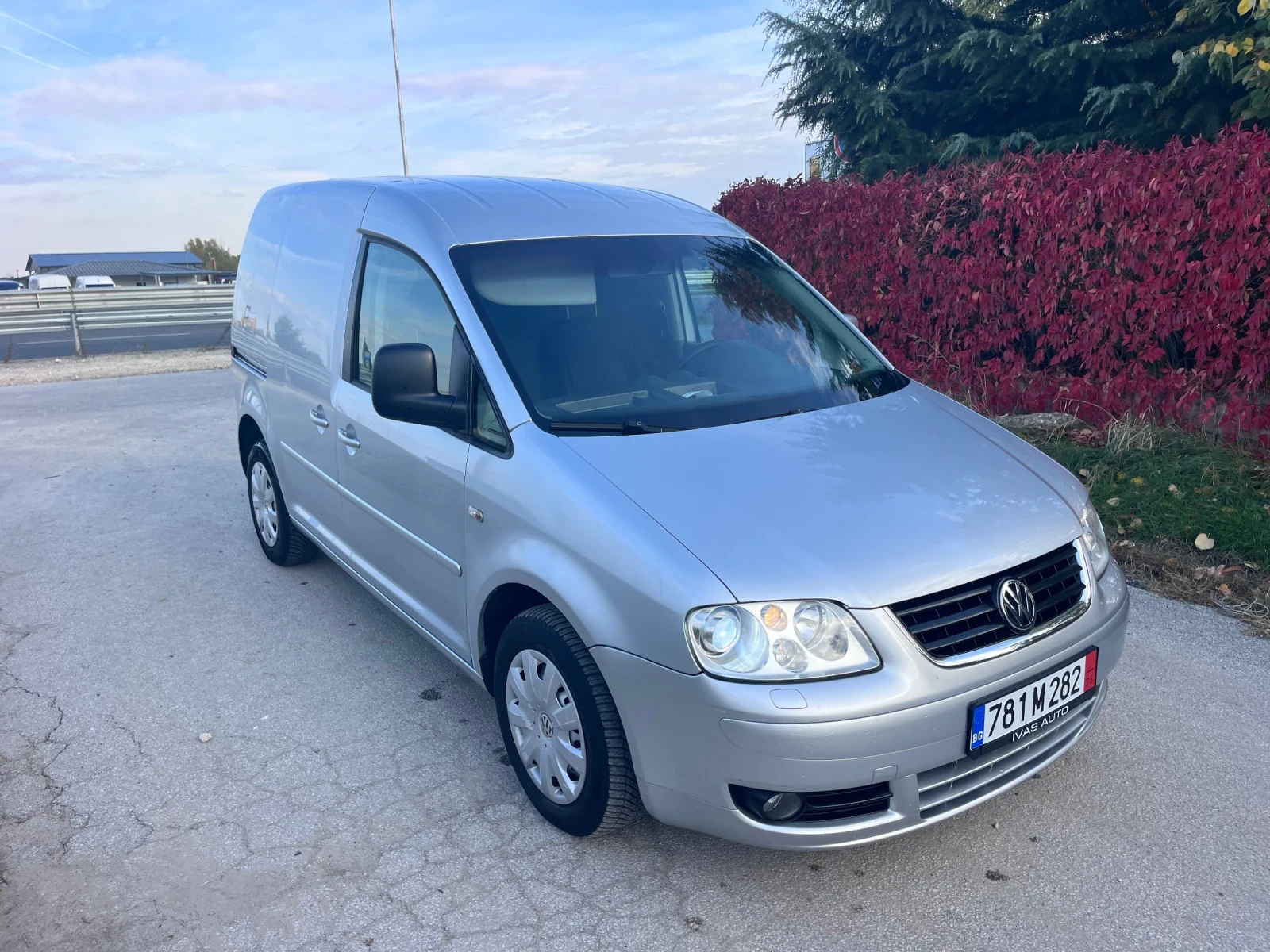 VW Caddy 1.9 TDI 105 коня - изображение 3 | Auto.bg VW Caddy 1.9 TDI 105 коня - изображение 3