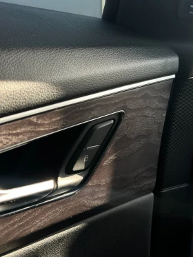 Audi Q8 55 TFSI ЗИМНИ ГУМИ, КАСКО, МАСЛА И ФИЛТРИ - 73999 лв. / 37835.09 € - 49236990 7 | Car24.bg Audi Q8 55 TFSI ЗИМНИ ГУМИ, КАСКО, МАСЛА И ФИЛТРИ - 73999 лв. / 37835.09 € - 49236990 7