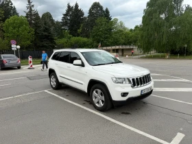 Jeep Grand cherokee 3.0 CRDI Laredo 4x4 - Car24.bg Jeep Grand cherokee 3.0 CRDI Laredo 4x4