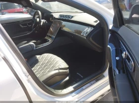 Mercedes-Benz S 580 E 4MATIC - AMG PKG - DISTRONIC - BURMESTER - FULL | Auto.bg — изображение 7 Mercedes-Benz S 580 E 4MATIC - AMG PKG - DISTRONIC - BURMESTER - FULL | Auto.bg — изображение 7