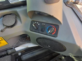 Мини челни товарачи Bobcat Т650-HF-КЛИМАТИК | Auto.bg — изображение 7 Мини челни товарачи Bobcat Т650-HF-КЛИМАТИК | Auto.bg — изображение 7