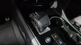 VW Touareg RLINE* 3.0TDI* DISTRONIC* ОБДУХВАНЕ* 360* КАМЕРА* | Auto.bg — изображение 13 VW Touareg RLINE* 3.0TDI* DISTRONIC* ОБДУХВАНЕ* 360* КАМЕРА* | Auto.bg — изображение 13